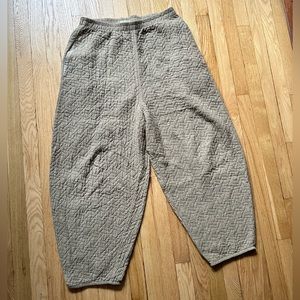 Black Crane wide quilted pants in golden tan, size L